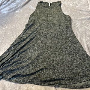 Athleta santorini thera dress in Mojave laurel